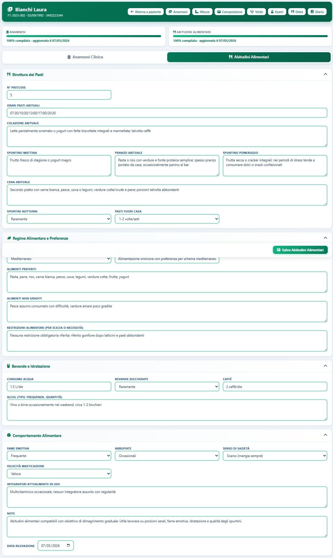 Abitudini alimentari del paziente in X-Nutrition Cloud con pasti, regime alimentare, idratazione e comportamento alimentare